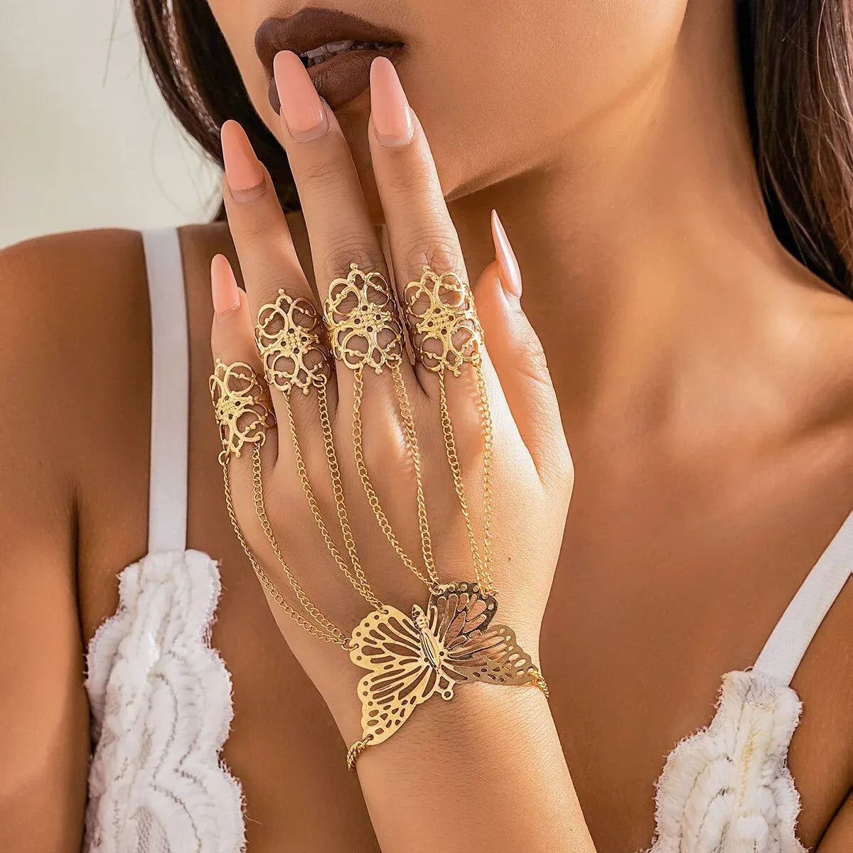 ButterflyElegance - Elegant Butterfly Bracelet and Ring Set