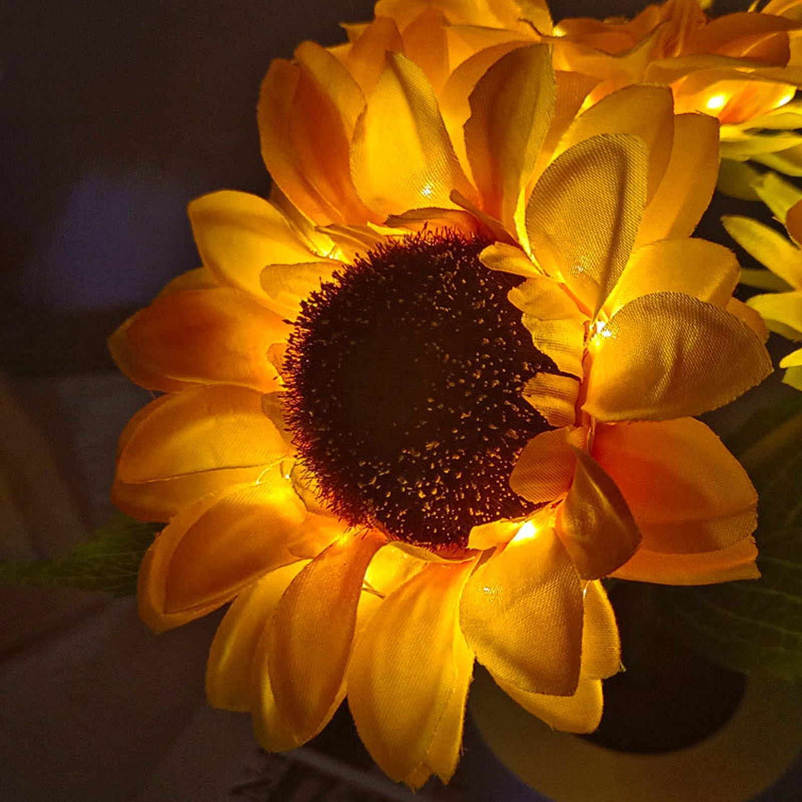 Sunflower Lamp - Wireless Solar Decorative Light