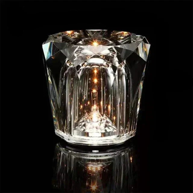 Talcris - Crystal Table Lamp for a Refined Ambiance