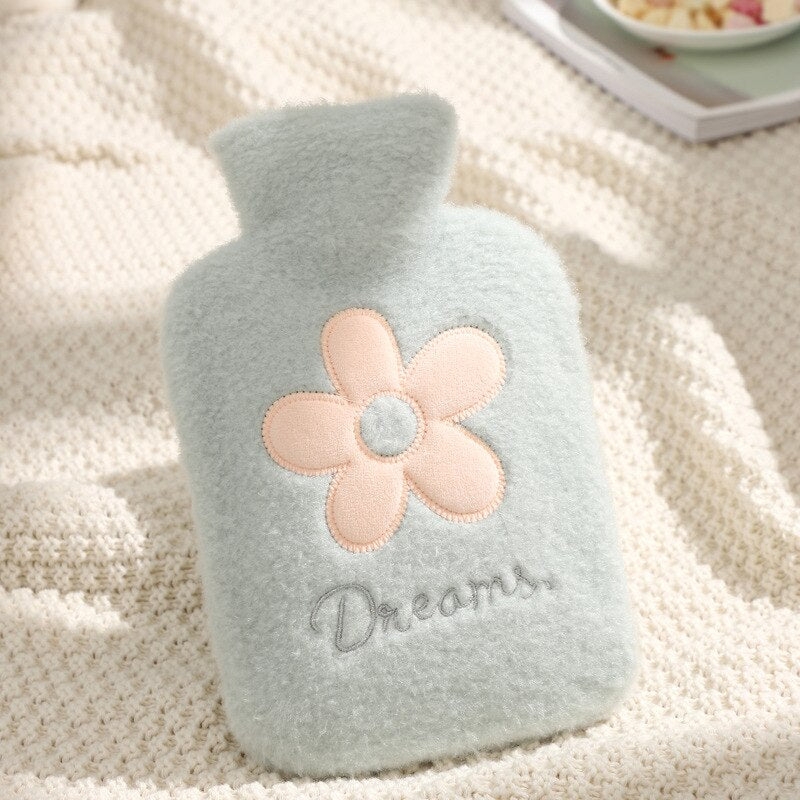 Kelly Hot Water Bottle – Cosy Winter Warmth