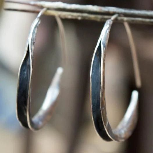 Nina - Minimalist Circle Earrings for Women