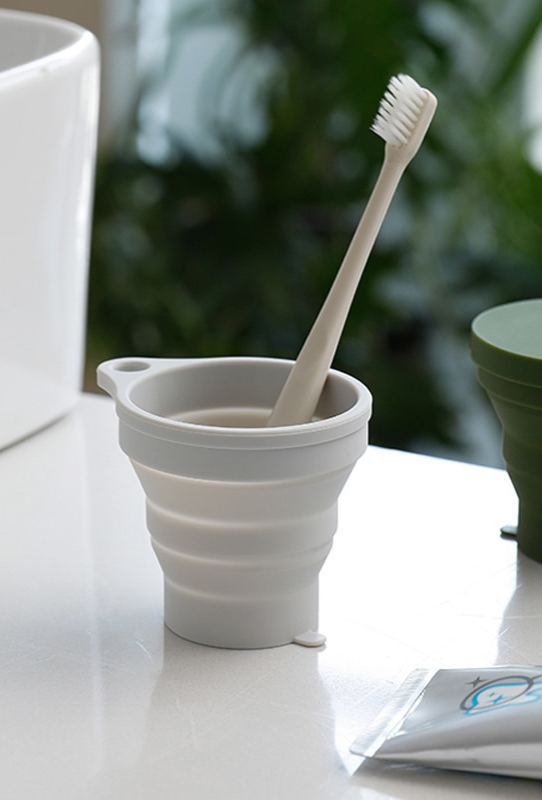 FoldAway - Collapsible Travel Cup