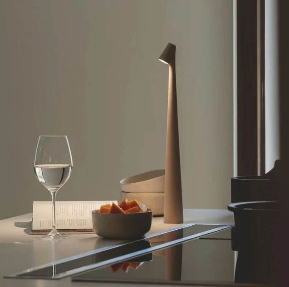 ArtisanGlow Table Lamp - Luxe Ambient Light