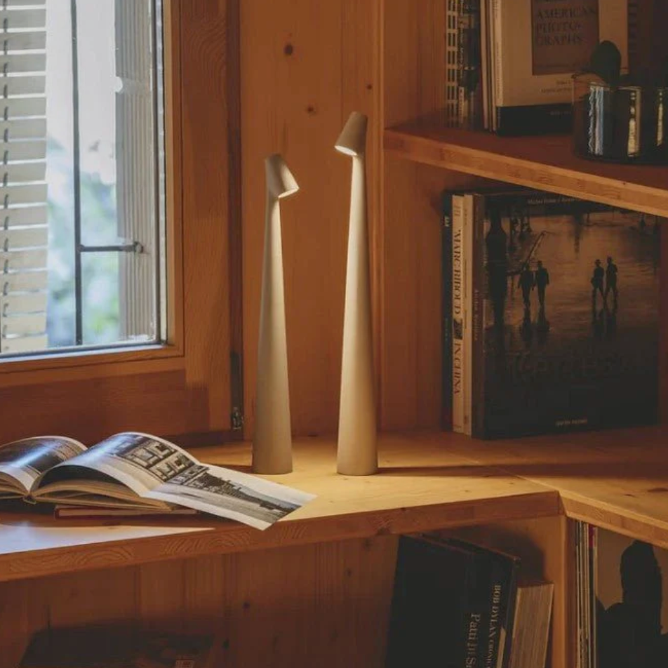 ArtisanGlow Table Lamp - Luxe Ambient Light