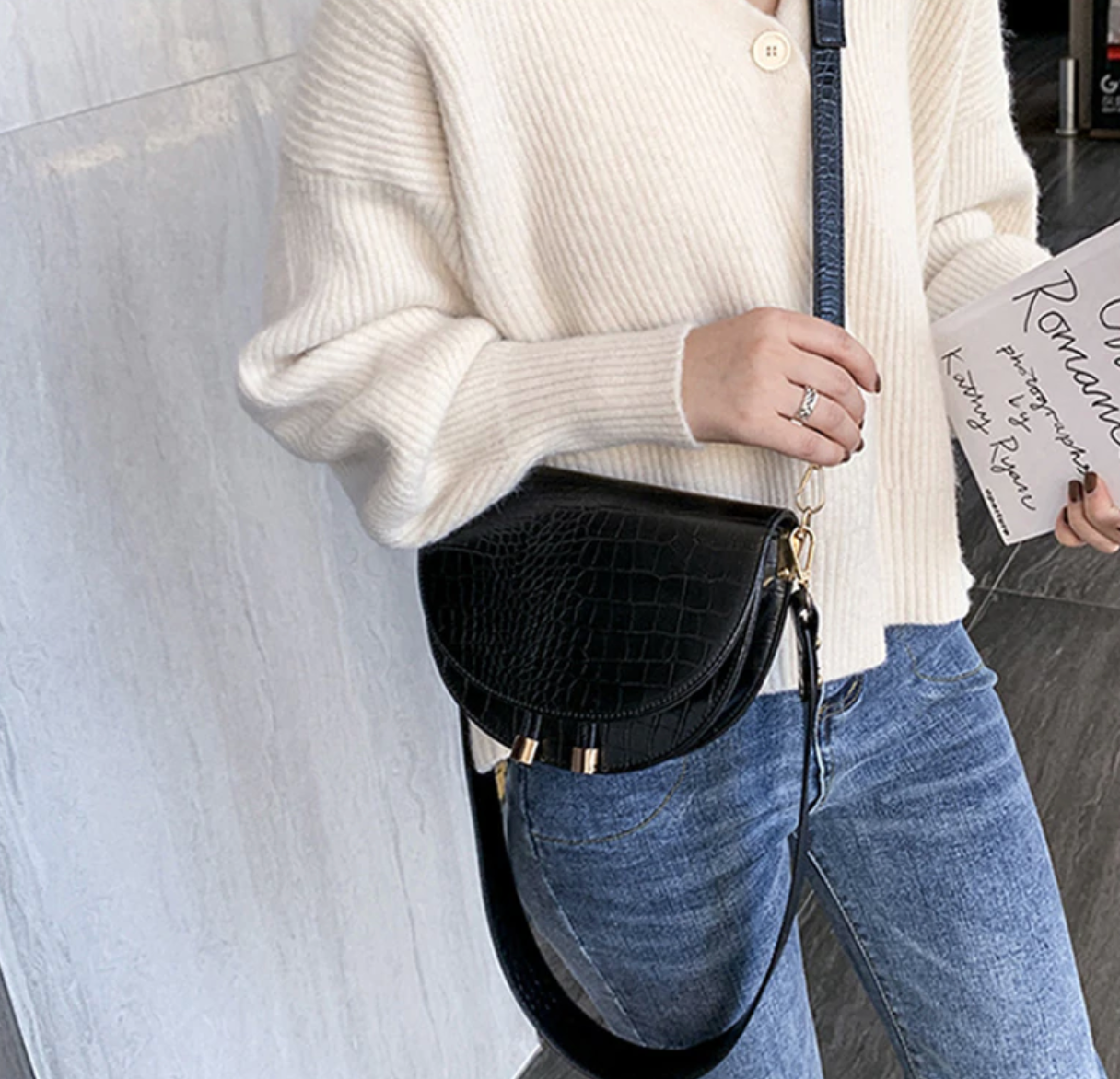 Chelsey Crossbody Bag - Bold Croc-Print Shoulder Bag