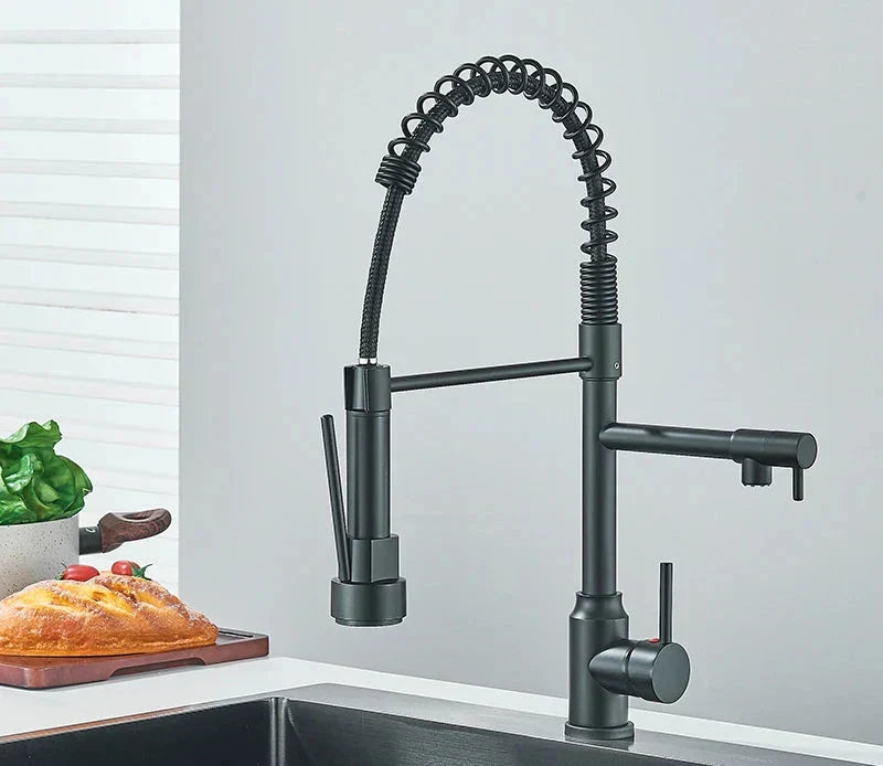 MixMaster - 360° Swivel Pull-Out Kitchen Faucet