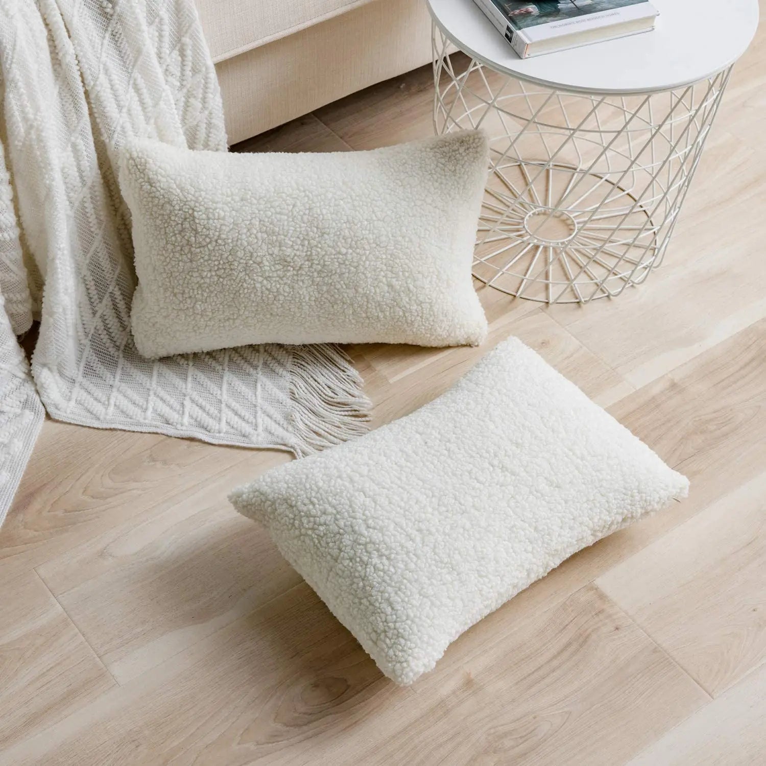 Château Dream Cushion Cover - Luxe Comfort