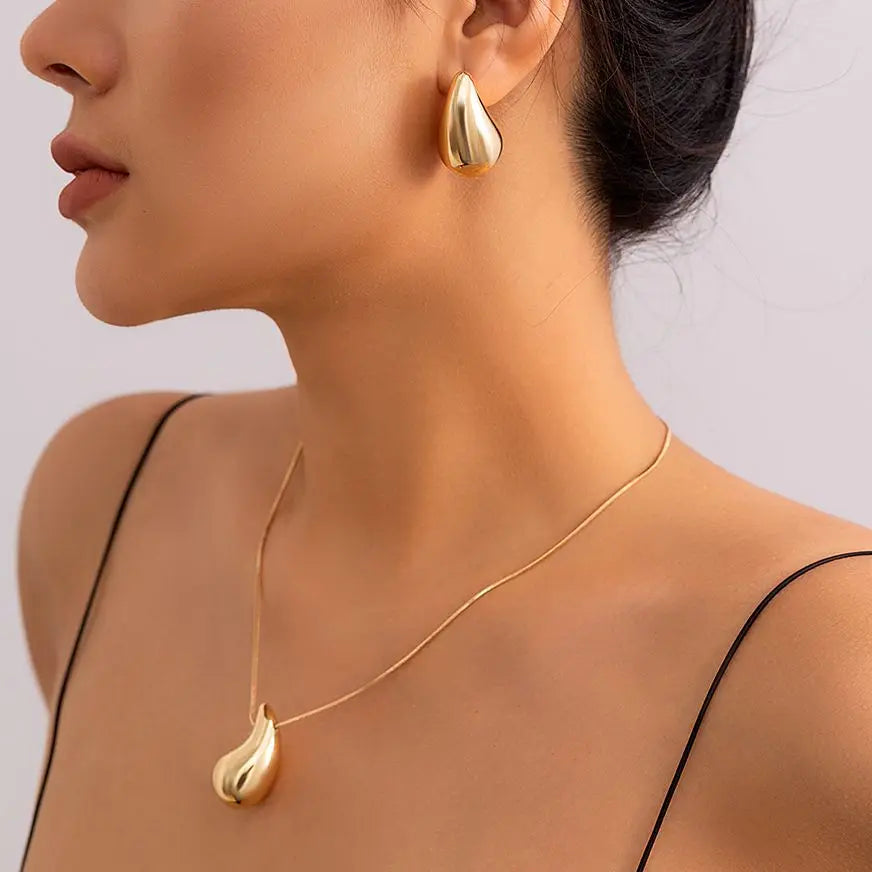 BeanGlam Peapod Set - Necklace and Earrings