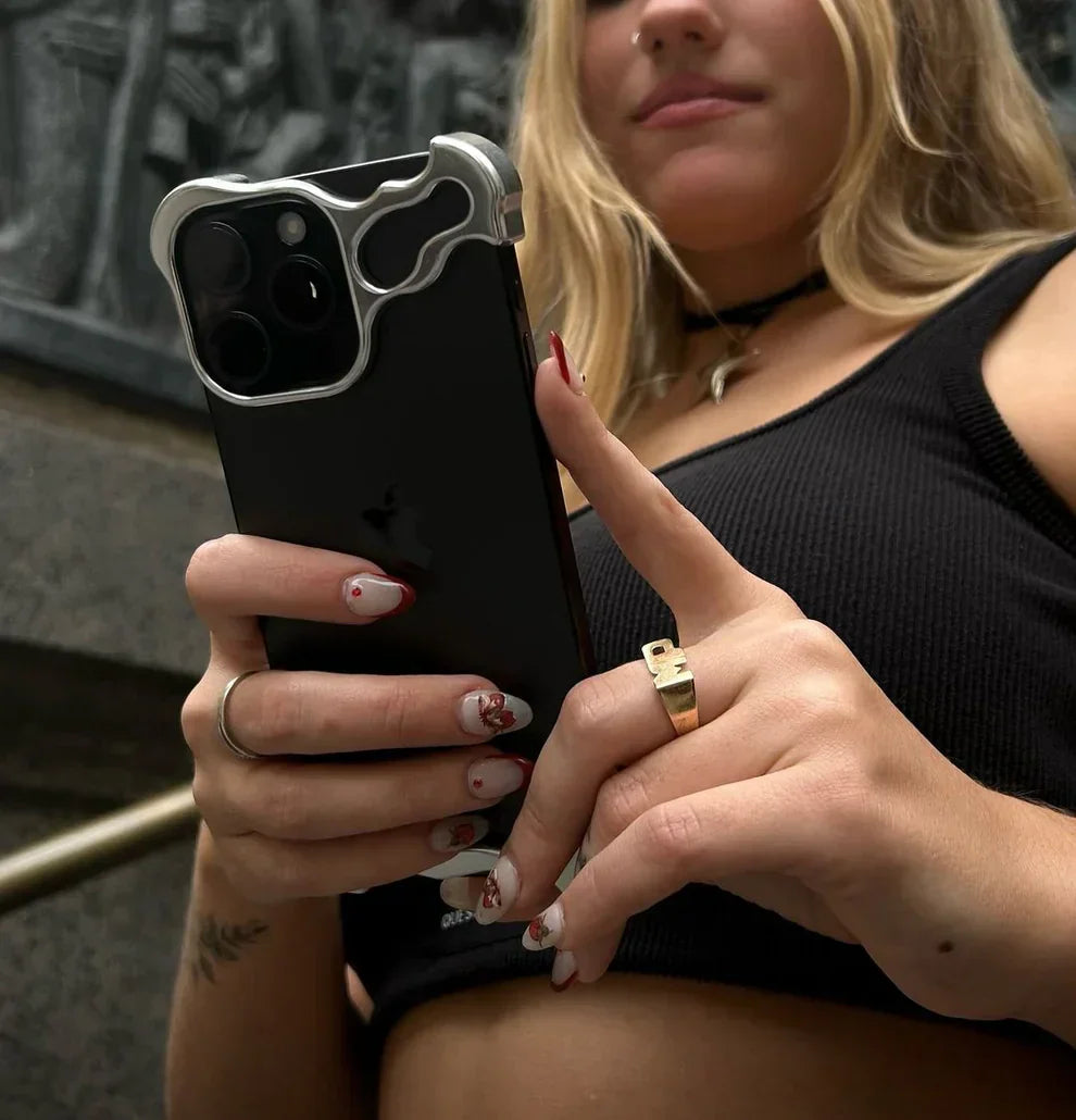 TitanShield Case - Sleek Metal Protection for iPhone