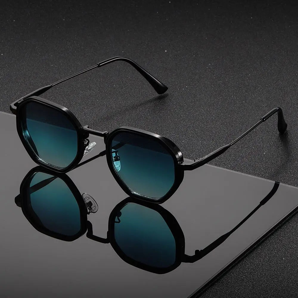 Stylish Metal Alloy Sunglasses - Lightweight UV Protection and Anti-Glare Lenses for Ultimate Comfort 1