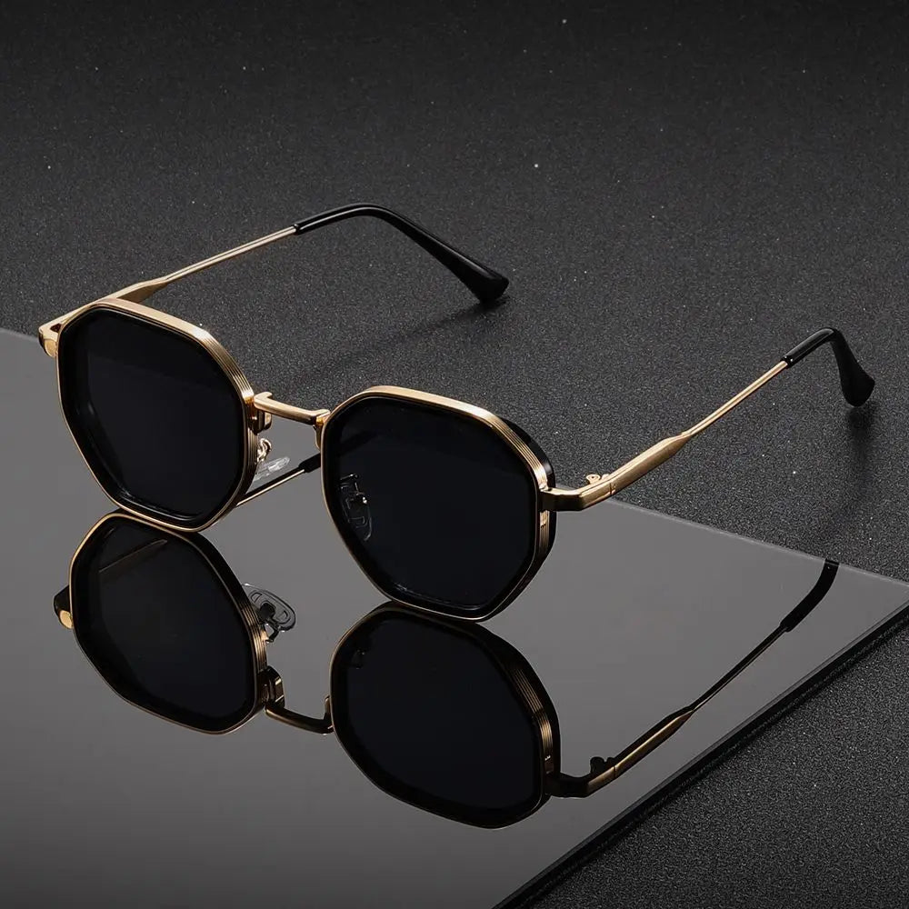 Stylish Metal Alloy Sunglasses - Lightweight UV Protection and Anti-Glare Lenses for Ultimate Comfort 3