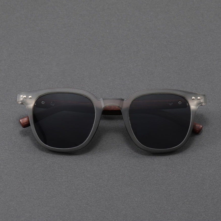 Stylish Sunglasses with Wooden Arms - Lightweight Acetate Frames for Modern Comfort 7