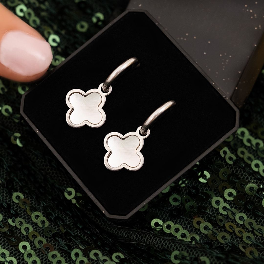 CloveLuxe Earrings - Elegant Clover Charm Drop Earrings