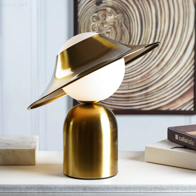 GoldAura Gold Table Lamp – Elegant Home Lighting