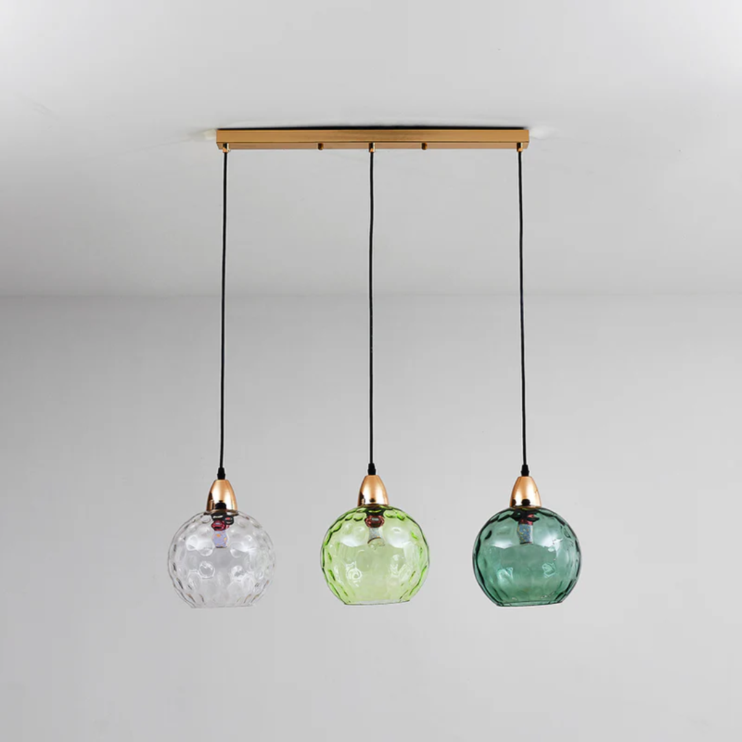ClusterGlow - Elegant 3-Lamp Pendant Light for Ambience