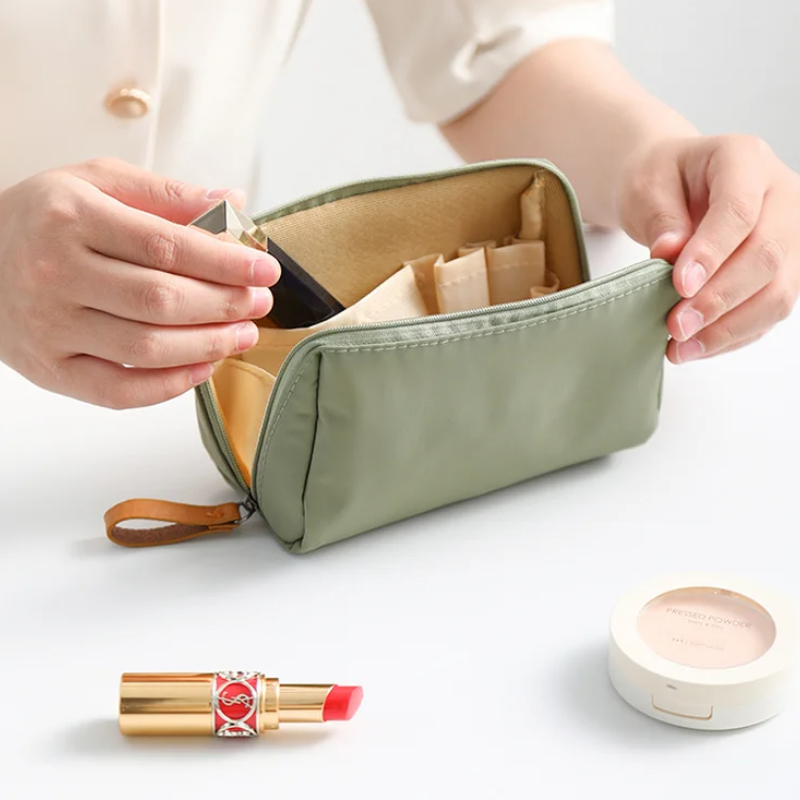 TravelOrganizer - Travel Pouch for Cosmetics and Toiletries