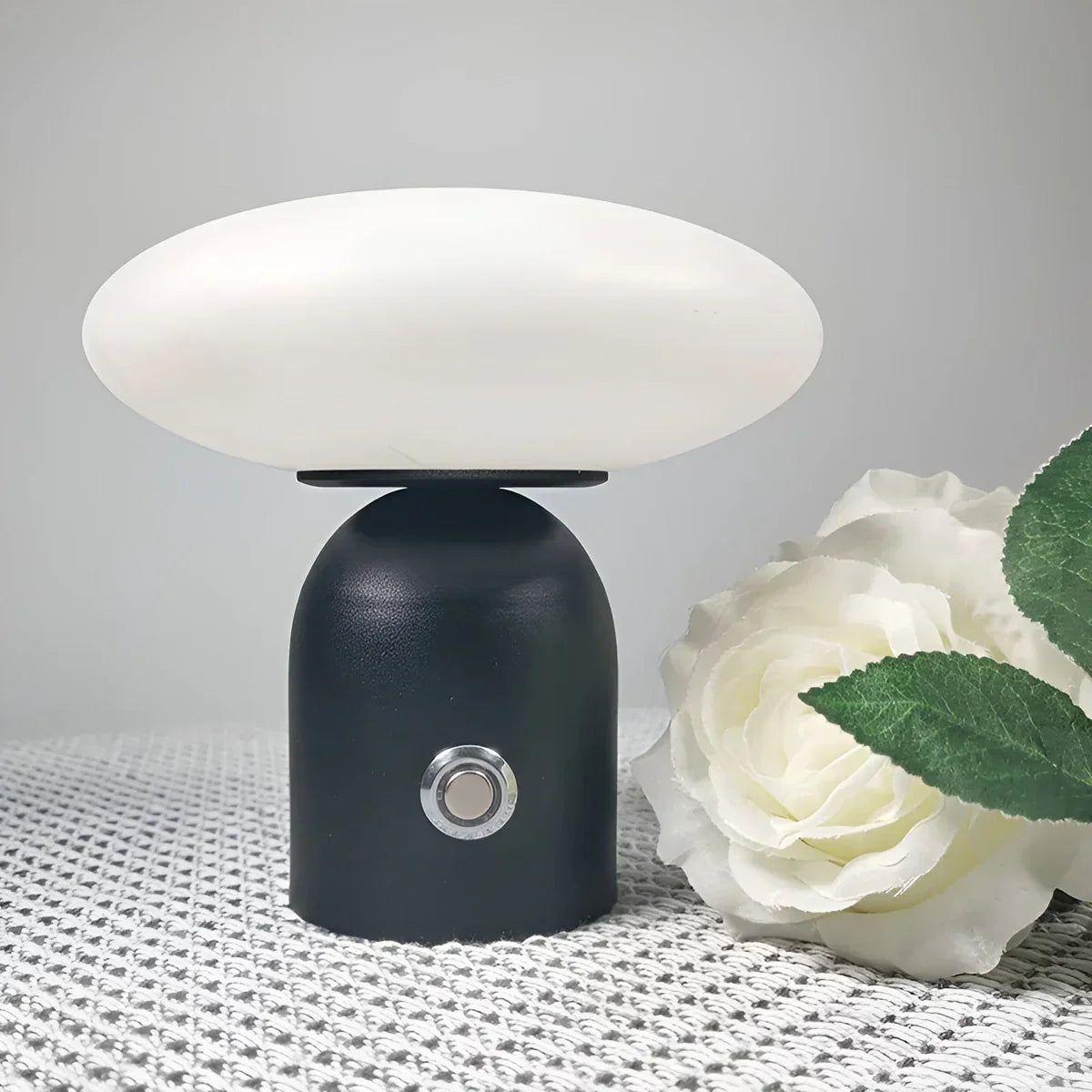 NordicGlow - Luxe Mushroom LED Lamp with Smart Touch