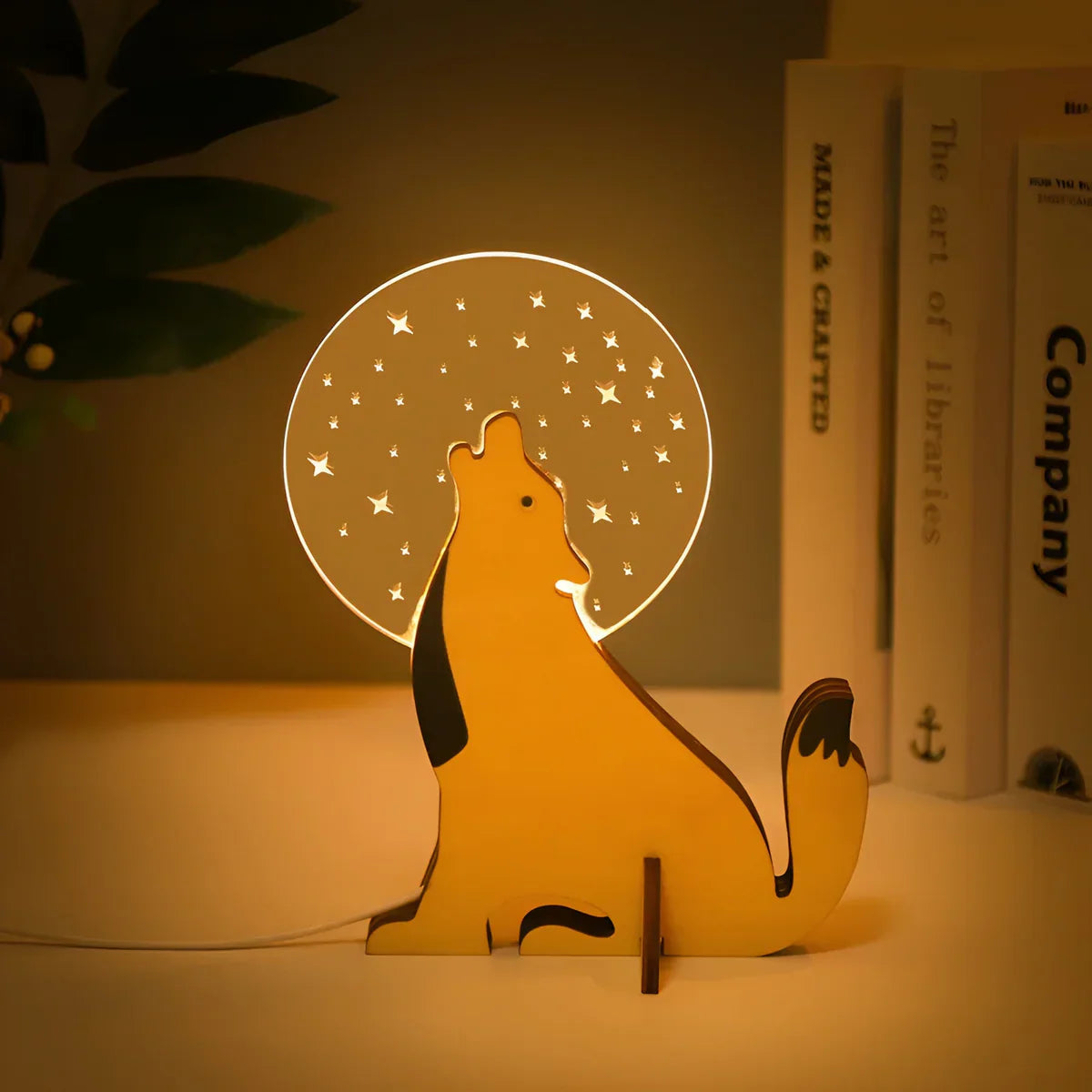 WildGlow | Enchanting Kids Table Lamp with Animal Themes and Soft LED Light 5