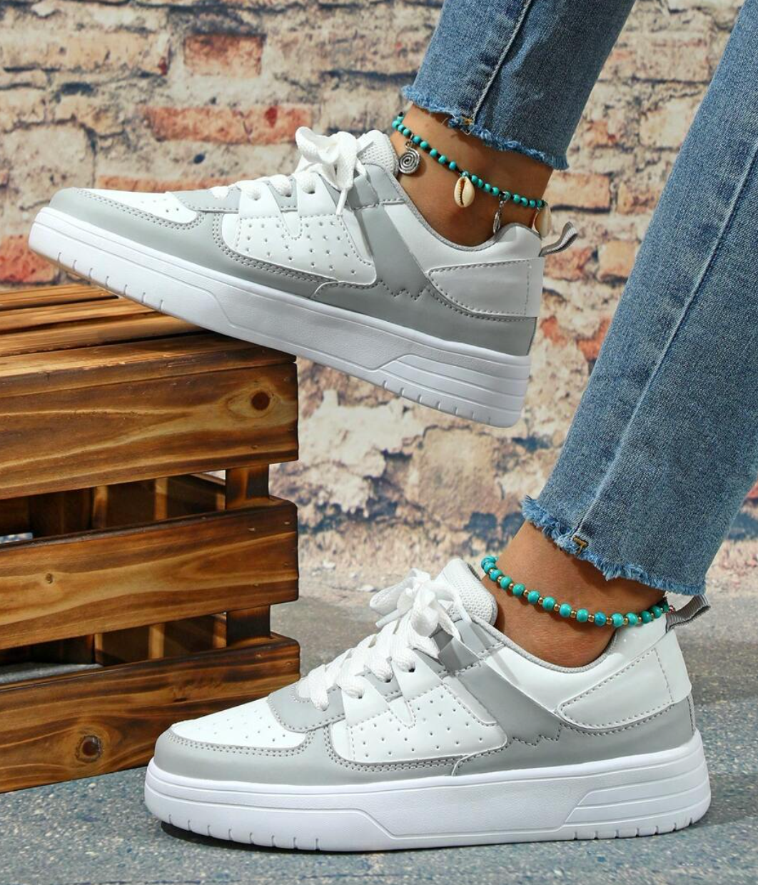 Women's Chic Slip On Sneakers - Stylish and Comfortable Footwear for Everyday Elegance 8