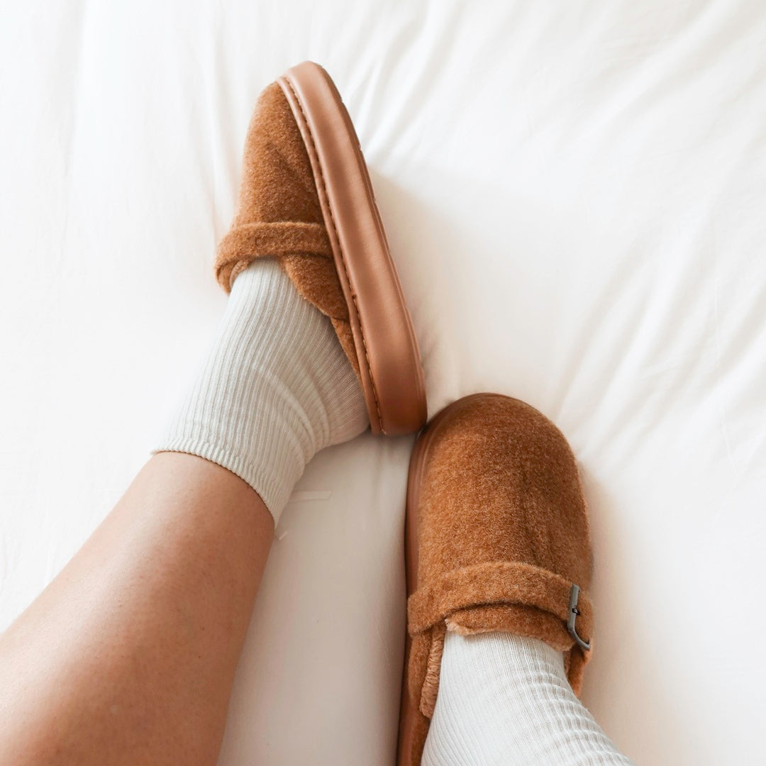 Women's Fuzzy Platform Slippers - Cozy Slip-On Footwear for Indoor and Outdoor Comfort 5
