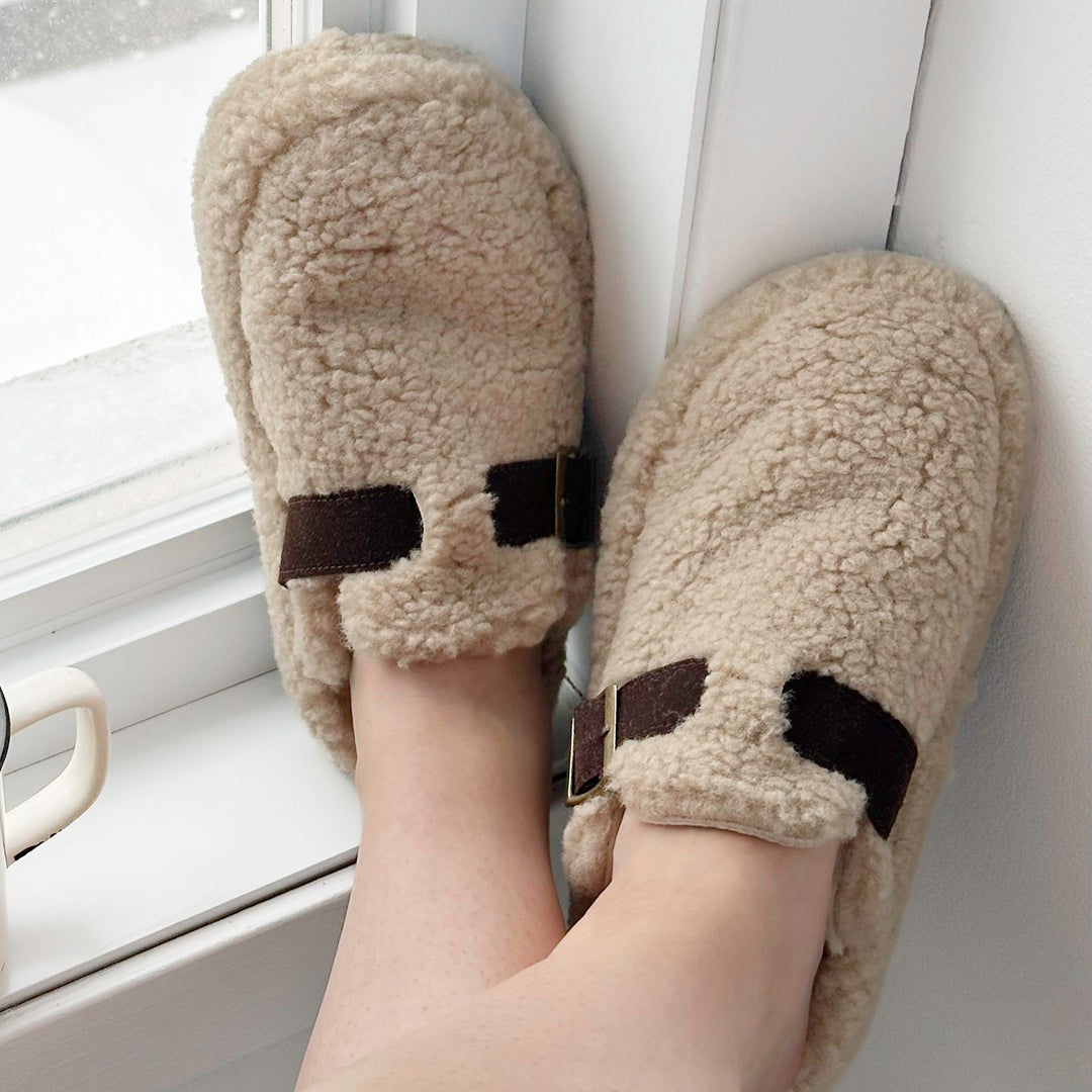 Women's Plush Mule Slippers - Cozy Slip-On Footwear for Home and Outdoor Comfort 4