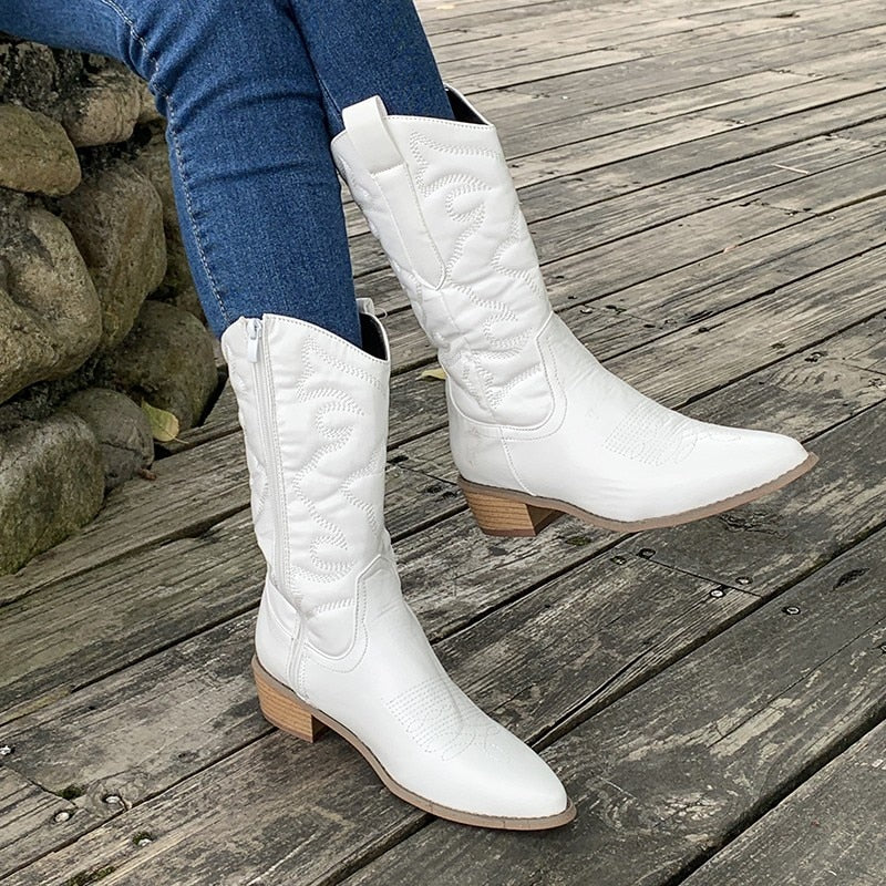 Women's Retro Western Cowboy Boots - Stylish Leather Footwear for Everyday Adventures 9