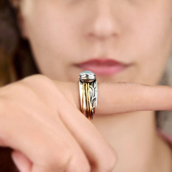 Selene Aquamarine Spinner Ring - Calming Meditation Band