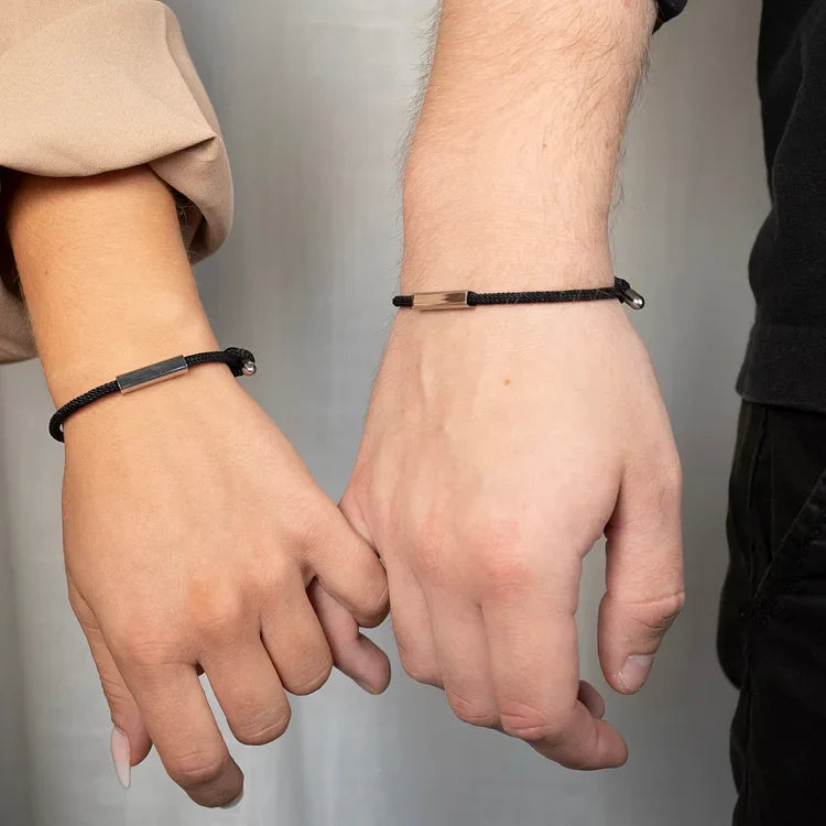 Aurora - Magnetic Love Bracelet Set