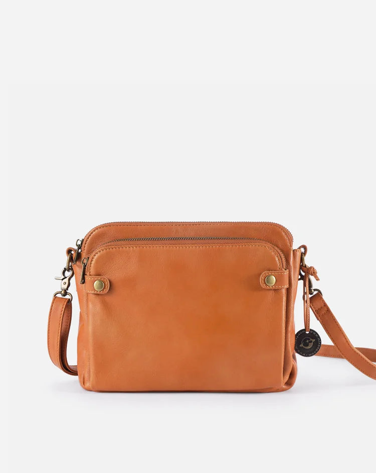 UrbanCraft Bag - Elegant Leather Crossbody Bag