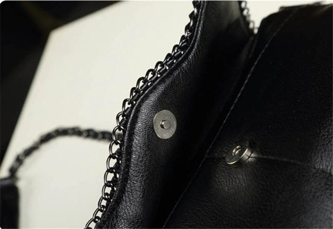 Alexa Clutch - Elegant Crocodile-Print Evening Bag
