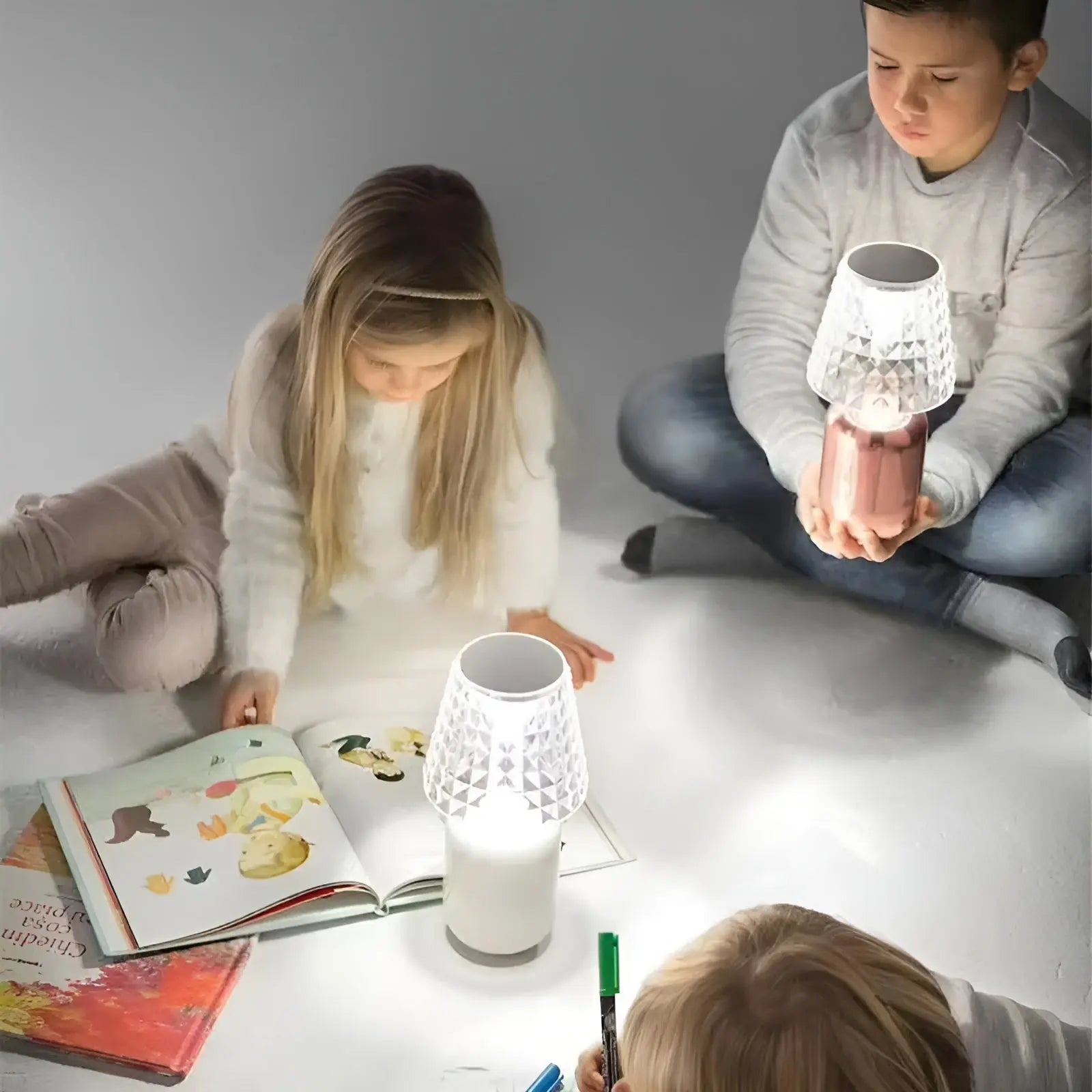 Zaroti Cordless Table Lamp - Modern LED Mood Light