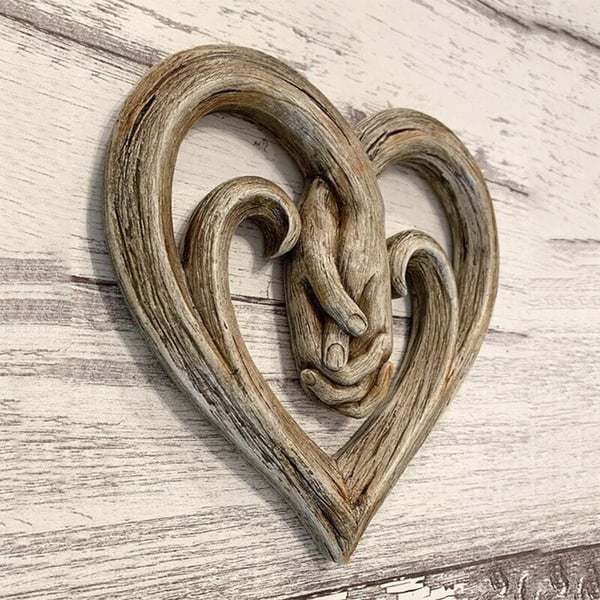 LoveWood - Romantic Wooden Heart Home Decor