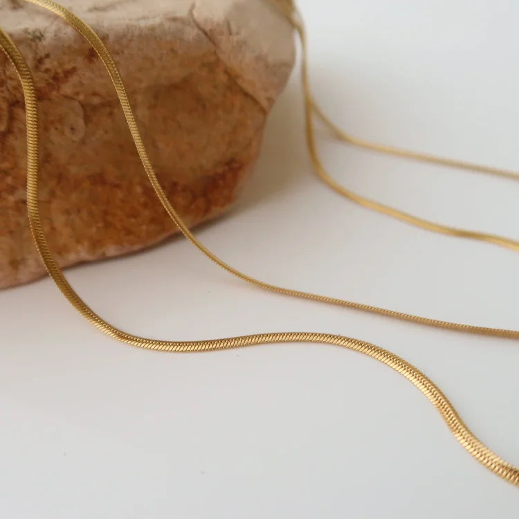 Isis - Slim 18K Gold-Plated Snake Necklace for Women