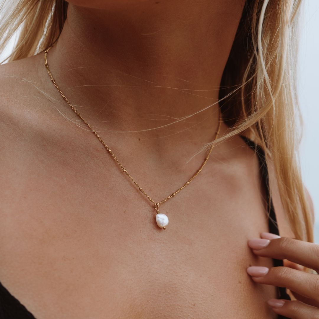 Anisa Baroque Pearl Pendant Necklace - Gold Accents