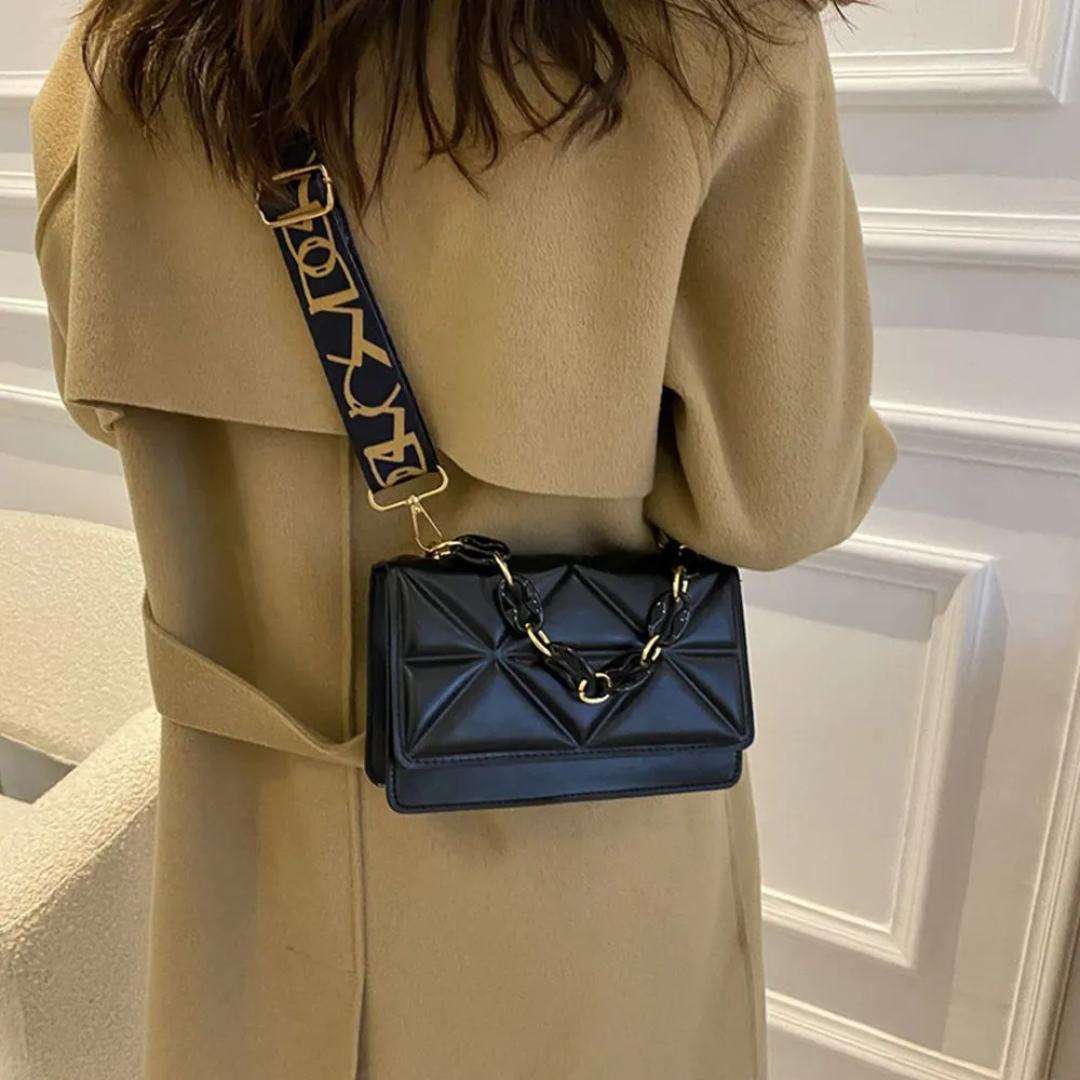 Savannah - Chic Quilted Handbag