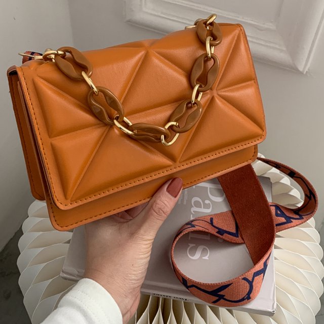 Savannah - Chic Quilted Handbag