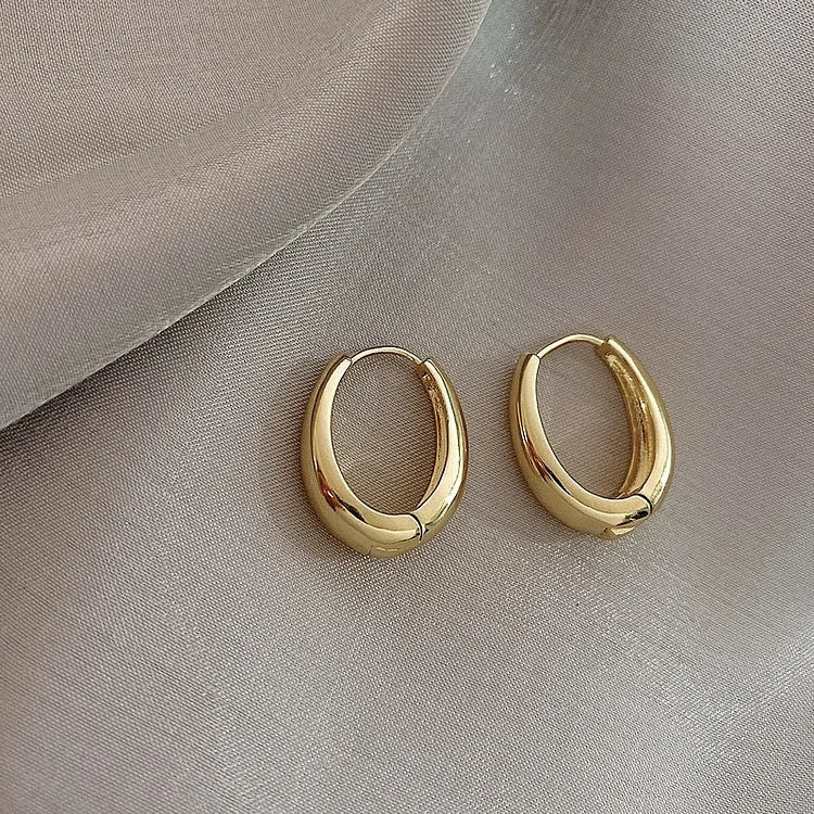 Elisa - Gold Hoop Earrings for Women