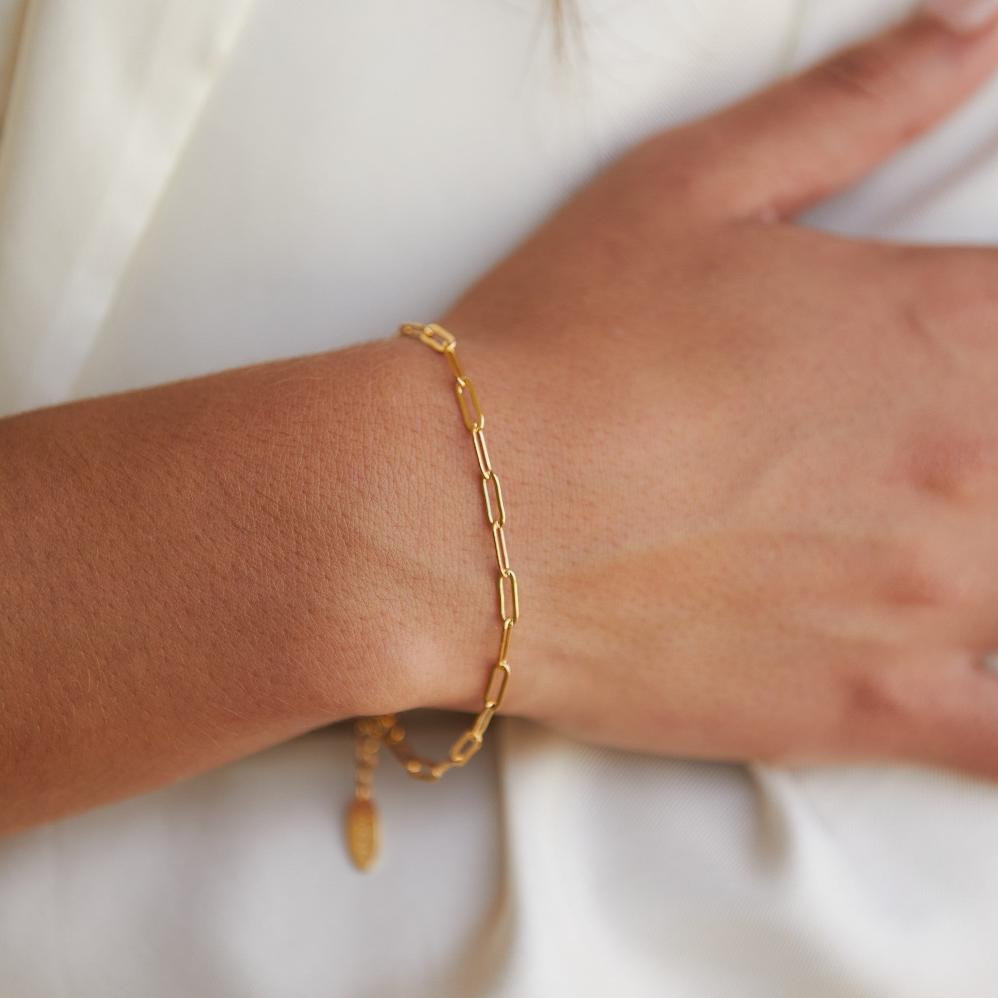 Nova - Paperclip Link Bracelet for Women