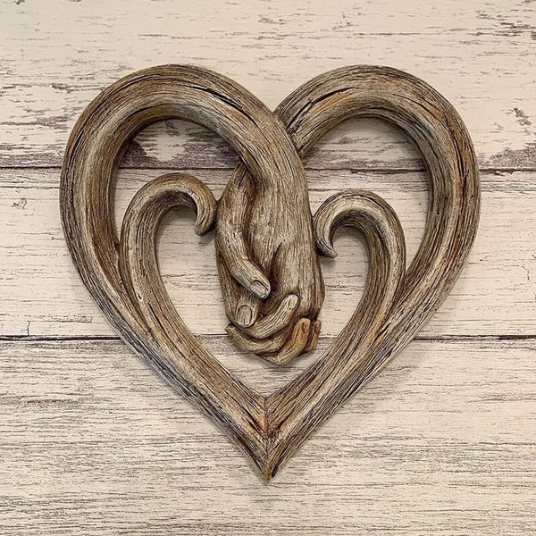 LoveWood - Romantic Wooden Heart Home Decor