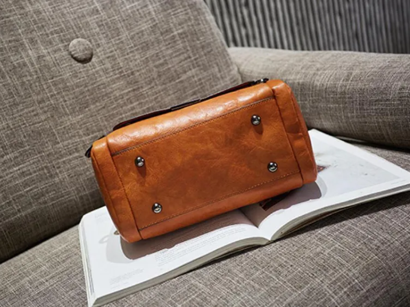 Dahlia - Classic Boston Bag