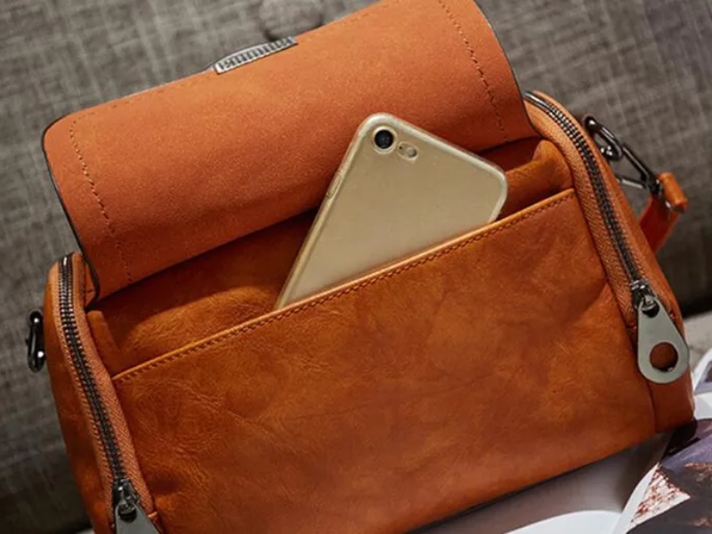 Dahlia - Classic Boston Bag