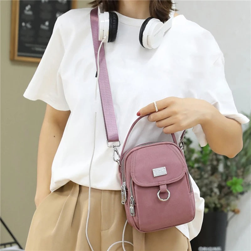 UrbanStyle Messenger Bag - Water-Resistant Everyday Crossbody
