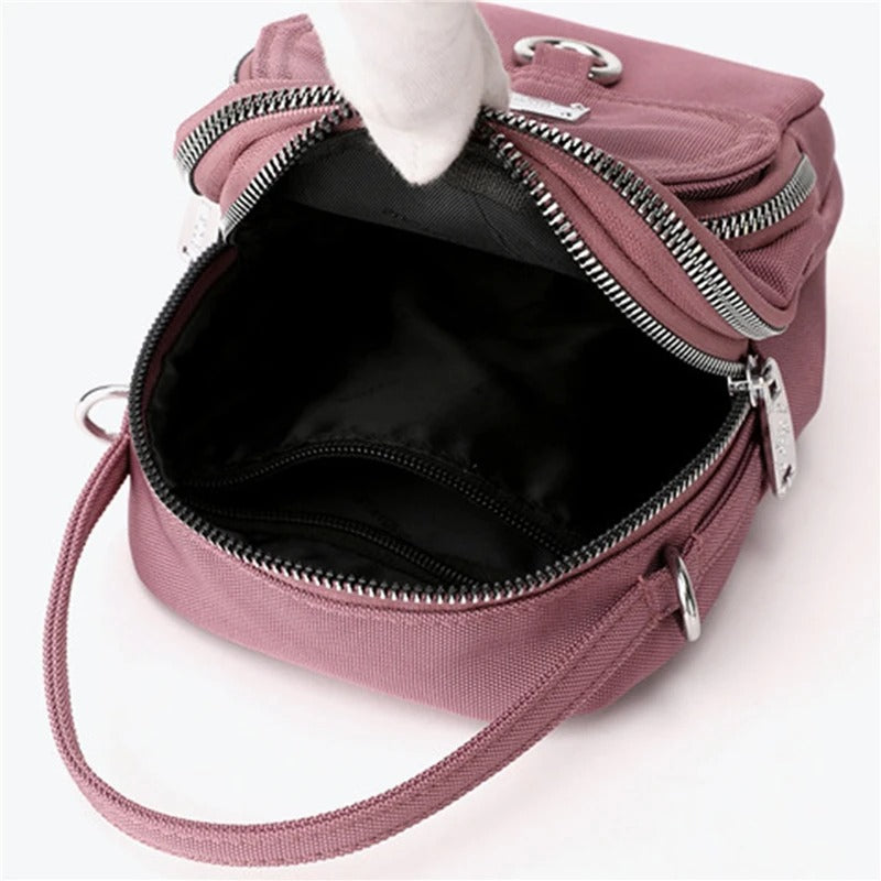 UrbanStyle Messenger Bag - Water-Resistant Everyday Crossbody