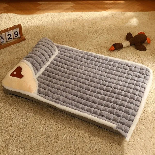 LuxePlush - Warm Dog Mat for Small and Medium Dogs