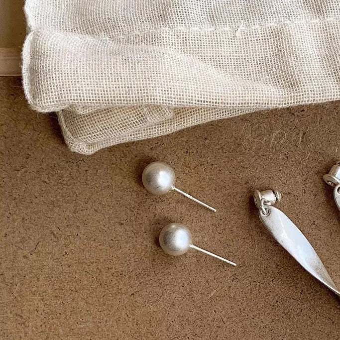 Lina - Silver Wave Stud Earrings for Women
