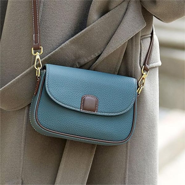 LuxeCarry Bag - Stylish Faux Leather Crossbody Bag