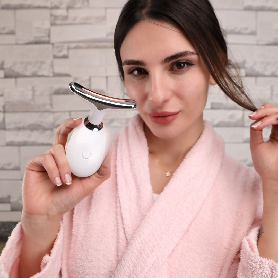 SereneTouch – 3-in-1 Face & Neck Massager