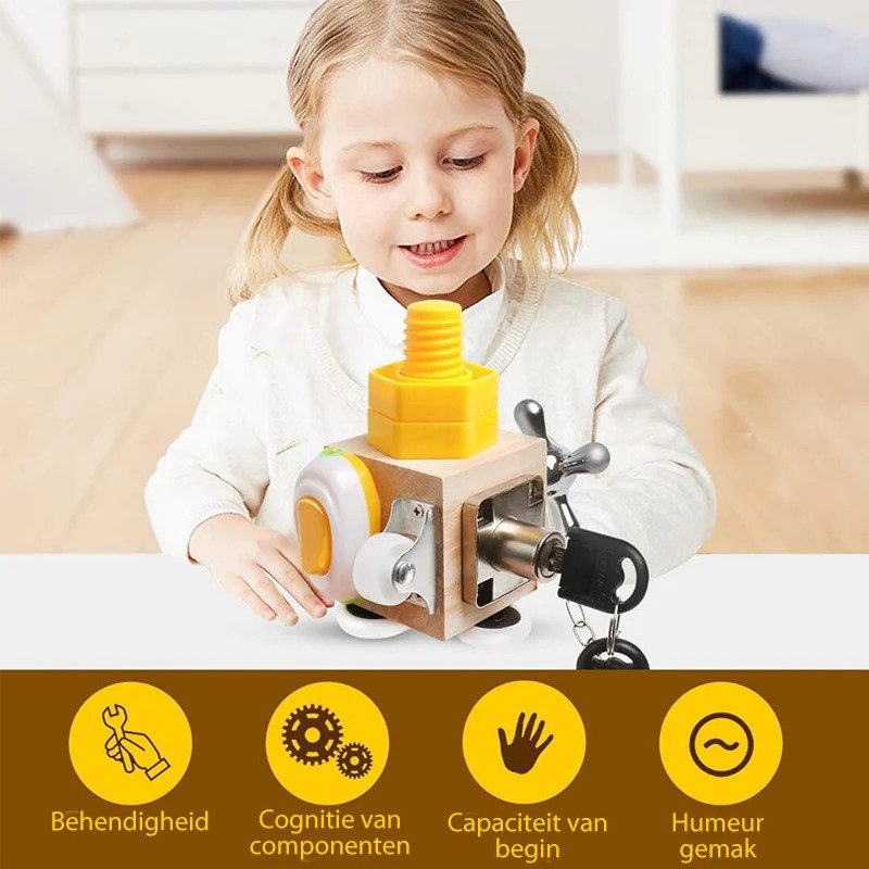 PlayCube - Montessori Busy Cube Travel Toy