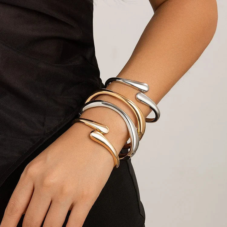 Celina - Shiny Cross Bracelet for Women
