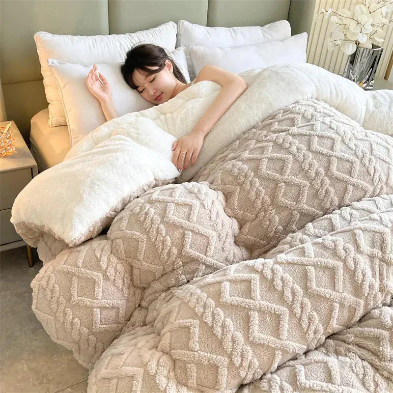 SereneSleep Winter Duvet Cover - Cozy Fleece Set